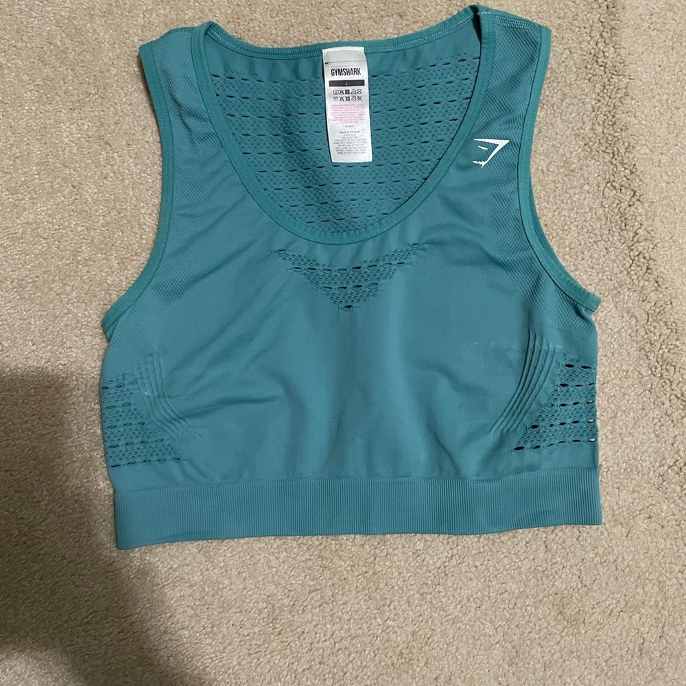 Women’s Gymshark crop tank